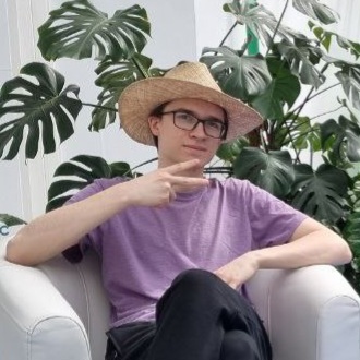 Алексей Волков